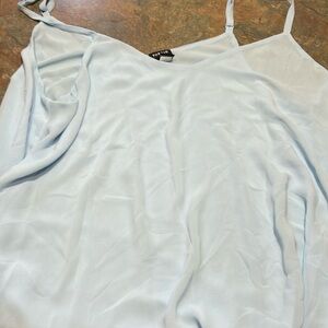 Camisole baby blue flowey top